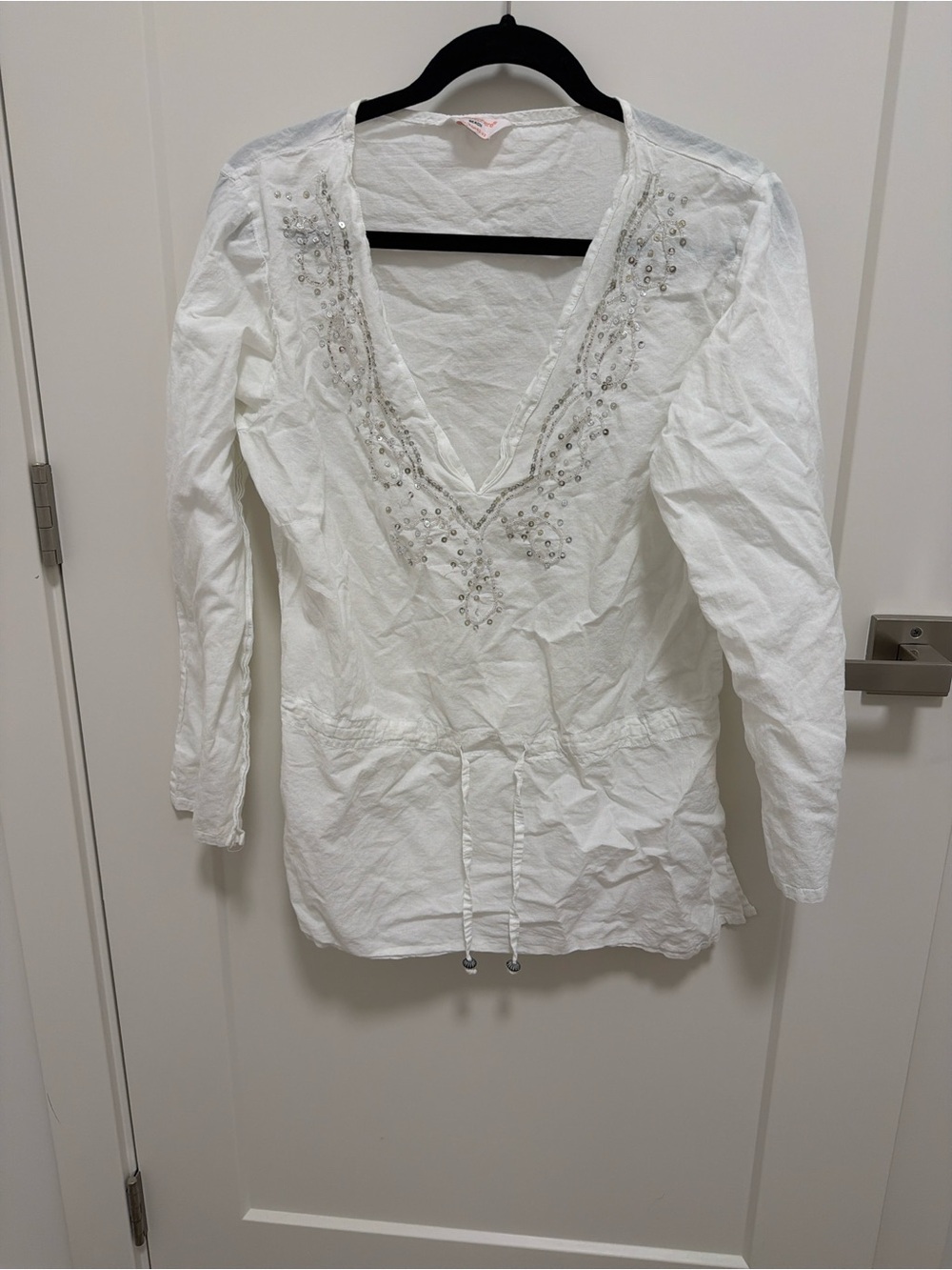 Atmosphere White V-Neck Embellished Tunic